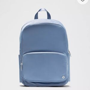 **FINAL MARKDOWN**Lululemon Everywhere Backpack 22L Metal Hardware